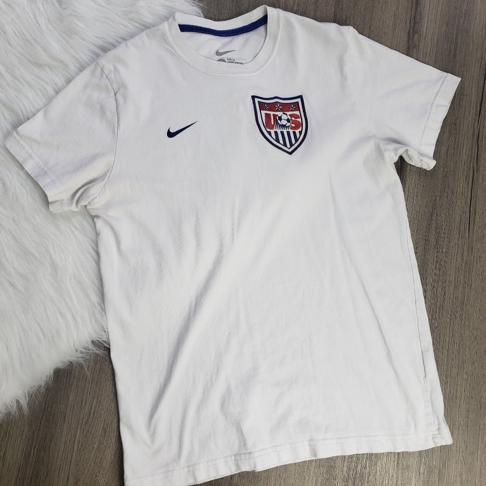 US Soccer Nike Slim Fit Shirt Large Star
